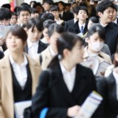 Hành trình tìm việc làm của sinh viên Nhật Bản